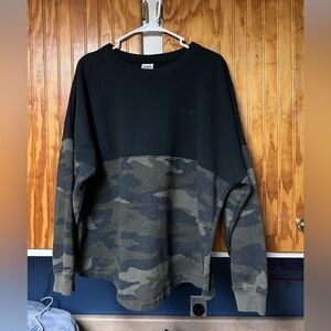 Womens VS PiNk sweatshirt size L